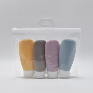 4 en 1 Vente en gros de combinaisons de <span class=keywords><strong>voyage</strong></span> d'extérieur portables et réutilisables Shampooing extrudé Cosmétiques similaires Ensemble de bouteilles de <span class=keywords><strong>voyage</strong></span> en silicone - Product Image 2