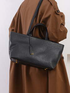 Nouveaux Sacs Bandoulière de Créateur Tendance en Cuir PU de Haute Qualité, Sacs Messager Décontractés, Cabas de Luxe pour Femmes, Sacs à Main et Pochettes - Product Image 4