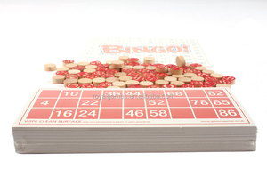 Planche de numéros en bois personnalisée, jeu de <span class=keywords><strong>loto</strong></span> de bingo avec 90 numéros en bois 36 cartes de bingo à essuyer 4 stylos - Product Image 5