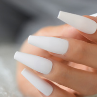 Presse pure sur les ongles cercueil moyen solide noir mat bâton sur couverture complète réutilisable pour les femmes fille faux ongles ensemble ongles longs