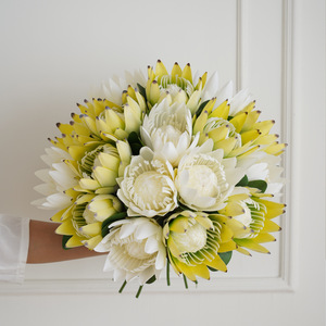 Flor Artificial de Protea, Color Mixto, Plástico, Decoración para Bodas, Estilo Nórdico Hecho a Mano - Product Image 3