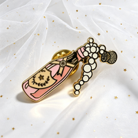 Créez Votre Propre Design : Broches en Émail Dur Plaqué Or de Haute Qualité en Alliage de Zinc pour Cadeaux Personnalisés d'Artiste ou Marchandises Promotionnelles