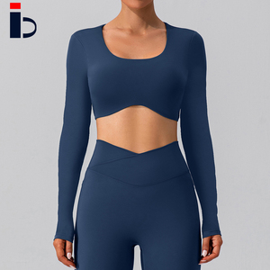 เสื้อแขนยาวสำหรับผู้หญิงเสื้อฟิตเนสสีเขียวตัดด้านหลัง - Product Image 2
