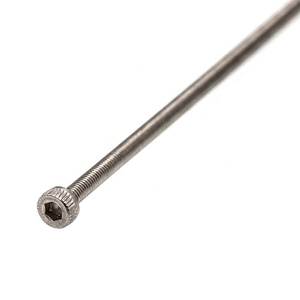ISO4762 <span class=keywords><strong>DIN</strong></span> <span class=keywords><strong>912</strong></span> Tornillos de copa de cabeza hueca hexagonal de acero inoxidable completamente roscados Tornillos de cabeza hueca hexagonal de acero al carbono - Product Image 3