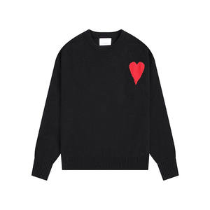 Pull-over d'hiver pour femme Aming de haute qualité, col rond, motif cœur élégant, streetwear avec logo sur le devant - Product Image 3