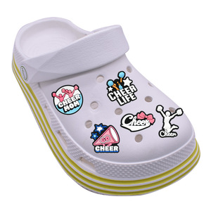 Breloques de chaussures en PVC souple, personnalisables, imperméables, écologiques, créatives, à thème dessin animé, cheerleading, mignonnes, fleurs, danse, DIY, style sabot - Product Image 3