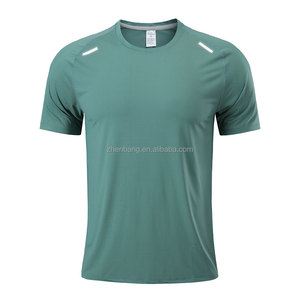 Vente en gros 2026 – T-shirts de sport personnalisés pour hommes avec logo réfléchissant, en polyester, pour la course, la gym et le fitness - Product Image 4