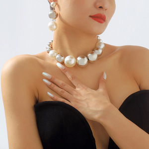 Novità Estate 2023: Orecchini in Argento con <span class=keywords><strong>Perle</strong></span> Esagerate per Donne, Collane Choker Personalizzate con Grandi <span class=keywords><strong>Perle</strong></span> - Product Image 3