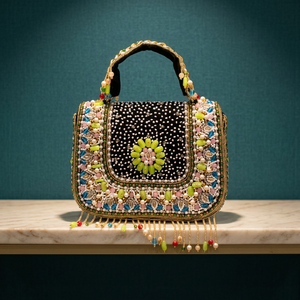 Pochette élégante en cuir véritable, fabriquée à la main en Inde, pour femmes, avec bandoulière amovible, fermeture éclair étanche, grande capacité - Product Image 1