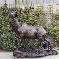 Statue de cerf en bronze TREVI grandeur nature, sculpture d'animal en métal pour jardin, élégante pour l'extérieur