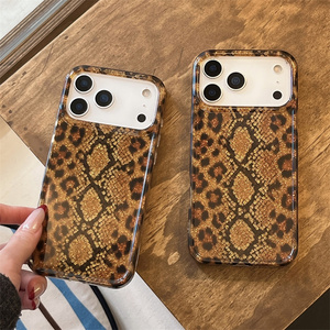 เคสโทรศัพท์มือถือลายเสือดาวและงูแบบ IMD สำหรับ iPhone 17 16 15 14 Pro Max ประดับกลิตเตอร์น่ารักสีทองวิบวับ ฝาหลังแข็งแรง - Product Image 1