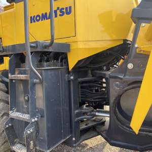 Dijual WA380-3 Komatsu WA380 bekas asli Jepang digunakan pemuat KOMATSU dalam kondisi baik harga rendah - Product Image 4