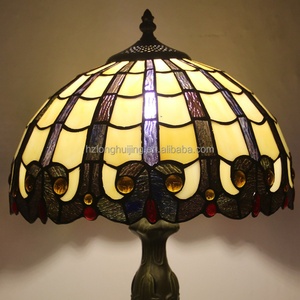 LongHuiJing 12 Inch European Style Shell Lamp Peacock Tail Desk Light Bedroom <b>Bedside</b> Lamp Tiffany Peacock Tail Table Lamp - Product Image 2