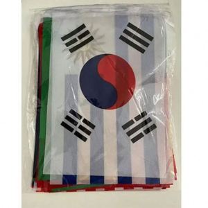 ธงประดับตกแต่งงานฟุตบอลโลก 2026 ขายดีจากผู้ผลิต พร้อมโลโก้สั่งทำได้ 32 ประเทศ ธงแบบสายรุ้ง ทำจากโพลีเอสเตอร์ - Product Image 2