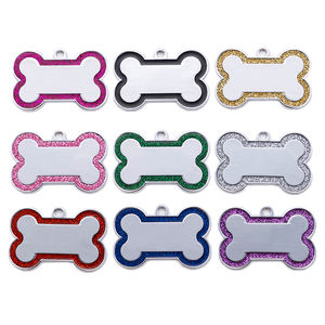 Di lusso luccicante in polvere Glitter lega di zinco <span class=keywords><strong>collare</strong></span> per cani etichette con <span class=keywords><strong>nome</strong></span> a forma di osso solido Anti-perso Tag personalizzato ID incisione semplice stile - Product Image 1