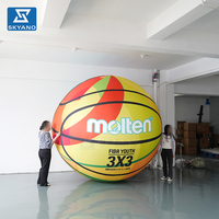 Modèle publicitaire géant gonflable personnalisé de ballon de basket simulé pour la promotion d'événements sportifs en extérieur et la décoration publicitaire commerciale