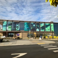 Écran LED extérieur grand format RAYBO, étanche IP66, haute luminosité HD, écran LED P8 pour la publicité dans les centres commerciaux
