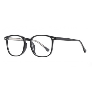 Elegantes Gafas Rectangulares TR90 para Mujer con Lentes de PC Anti-luz Azul, Montura Ancha para Rostros Redondos, Lentes Planas, Hechas en Taizhou - Product Image 4