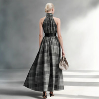 Robe longue trapèze à carreaux sans manches, style européen et américain, avec col halter, taille haute cintrée et drapé ample