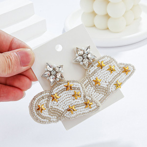 Boucles d'oreilles tissées avec Style bohème à la mode chapeau de Cowboy couleur perles de riz pendentif bijoux en laiton à la mode pour les femmes Uionen 1882 - Product Image 3