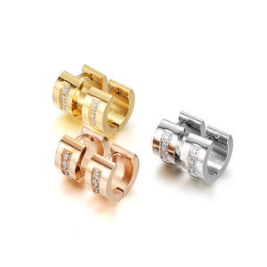 Boucles d'oreilles Huggie 7MM semi-circulaires creuses en acier inoxydable incrustées de zircon à une rangée pour femme, usage quotidien, or rose et or - Product Image 2