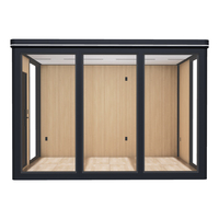 Maison modulaire de luxe assemblée avec terrasse sur le toit, cabane préfabriquée, sièges écologiques d'extérieur, maison mobile