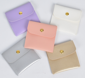 Pochette à bijoux en cuir PU personnalisée de haute qualité avec bouton, style enveloppe, pour emballer des boucles d'oreilles, des colliers et des bracelets - Product Image 2