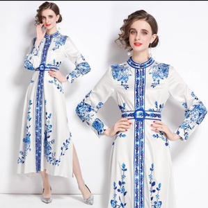 Robe longue <span class=keywords><strong>bohème</strong></span> <span class=keywords><strong>chic</strong></span> pour <span class=keywords><strong>femme</strong></span>, imprimé floral, col montant, manches lanternes longues, fendue, ceinturée, pour soirée, printemps-automne - Product Image 1