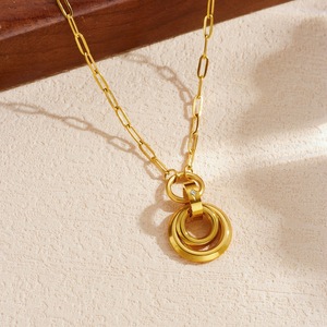 European American Style Gold Plated Circle Pendant Stainless Steel Chain Necklace Geometric Design Daily Wear Gift Jewelry - Product Image 2