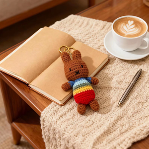 Porte-clés Lapin au Crochet Fait Main, Breloque Lapin Tricoté Arc-en-ciel, Pendentif Lapin <span class=keywords><strong>Melanie</strong></span>, Vente en Gros Personnalisable - Product Image 3
