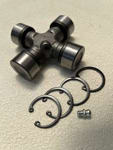 Junta en U del <span class=keywords><strong>eje</strong></span> de transmisión delantera para Jeep W Rangler 2007-2017 30,2MM X 92MM OEM 68145053AA 68476678AA Ejes cruzados - Product Image 3