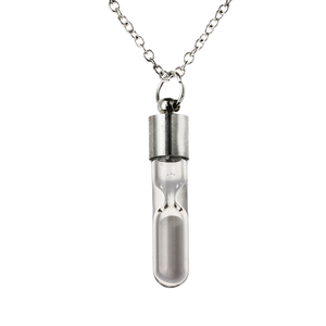 Pendentif bouteille à sable mouvant en cristal en forme de sablier, tendance, luminescent dans le noir, avec chaîne en alliage popcorn pour femmes - Product Image 1