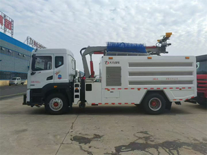 Camion-citerne diesel manuel 4x4 neuf pour le nettoyage de grands panneaux solaires, 15000L - Product Image 2
