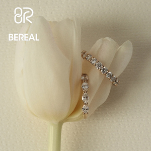 IGI Certified Vvs Oval Cut Lab Made Diamond Wedding <b>Ring</b> Hot Selling <b>925</b> <b>Silver</b> Lab Created Diamond Band <b>Ring</b> Women Fine Jewelry - Product Image 2