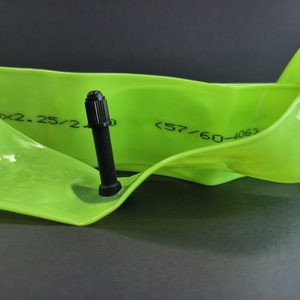 Accessoires de vélo : Tubes en TPU avec <span class=keywords><strong>valve</strong></span> en alliage et noyau amovible, capuchon de <span class=keywords><strong>valve</strong></span> personnalisé - Product Image 2