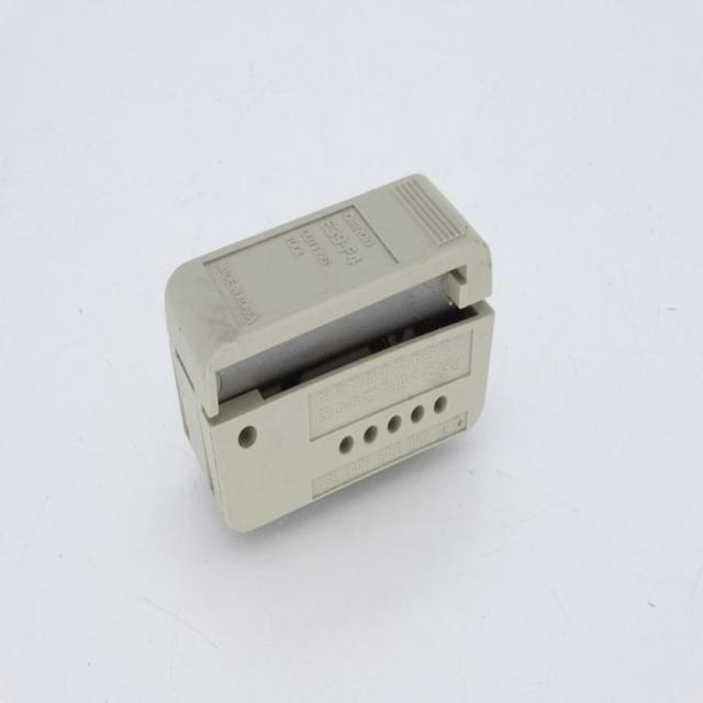 New Original PLC E39-F4-BEIGE in Stock