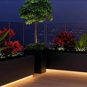 Jardinières extérieures élégantes et modernes pour la plantation sur les terrasses et cours éclairées des communes - Product Image 4