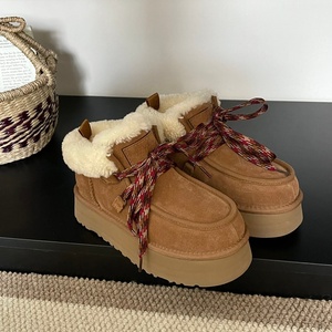 Botas de Nieve Antideslizantes de Diseño Original Premium para Otoño e Invierno, con Cordones, Forradas de Piel de Oveja, Cálidas, Casuales, para Hombre y Mujer - Product Image 1