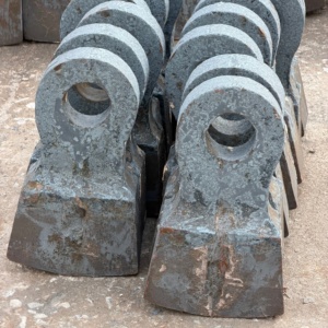 Pièces de rechange de haute qualité pour concasseur à marteaux, pièces de rechange pour machines de concassage minier - Product Image 4