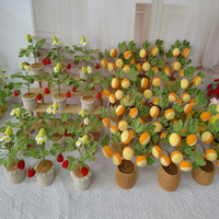 Planta en Maceta de Frutas Tejida a Crochet, Durazno, Fresa y Naranja de Lana, Linda Decoración para Escritorio y Hogar, Regalo Navideño Personalizado al por Mayor