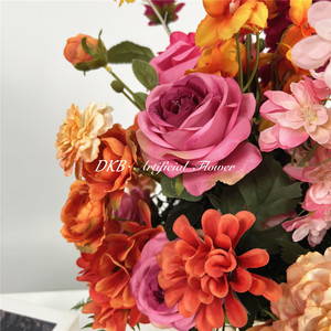 DKB Nueva Bola de Flores Artificiales Realistas de Seda para Decoraciones de Mesa de Boda y Día de la Madre Hechas a Mano - Product Image 5