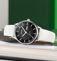 Elegante SKMEI 2251 Damen Runde Quarz-Armbanduhr für Campus Alltag mit Datums- und Wochenanzeige 30M Wasserdicht Femininer Charme für Frauen