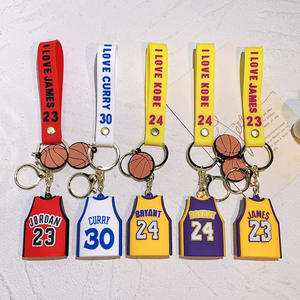 Kobe James inspirado NBA Stars PVC estatuilla colgante coche llavero UV impreso mochila Material de silicona - Product Image 3