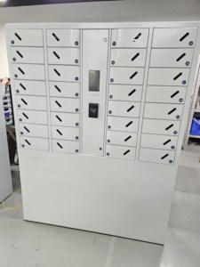 IOT 24 bay doanh nghiệp Locker W Hệ thống truy cập người dùng linh hoạt và đa phương pháp xác minh pd65w siêu nhanh điện thoại sạc Locker - Product Image 6