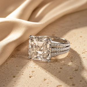 Anello Nuziale di Lusso con Pavé per Donne, Gioiello Elegante e Scintillante - Product Image 3