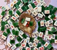 Set Mahjong Mewah Modern 160 Ubin Warna Hijau Zamrud Laris Manis Untuk Pasar AS