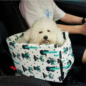 Asiento de coche para perros con estampado de cactus, cama impermeable para mascotas, funda para el asiento trasero para perros pequeños - Product Image 3
