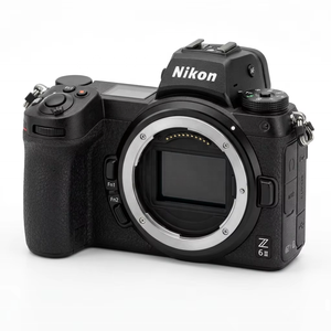 Appareil photo hybride <span class=keywords><strong>Nikon</strong></span> <span class=keywords><strong>Z6</strong></span> II, boîtier 24,5 MP plein format, double emplacement pour carte, prise de vue en rafale haute vitesse pour les professionnels - Product Image 1