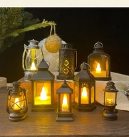 Lanterne LED miniature décorative de style européen en plastique, ornements suspendus de Noël, décoration de fête pour la maison, usine de décoration de vacances