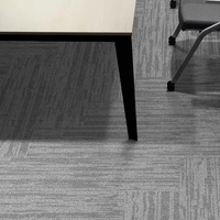 Dalles de moquette tuftées à la machine, 100 % nylon, avec support antidérapant en PVC, 33*100cm, épaisses, pour bureau, directement de l'usine